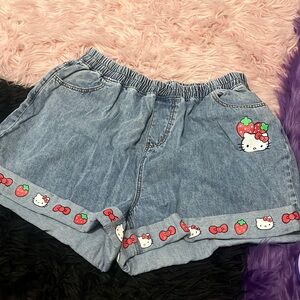 Hello kitty paper bag shorts